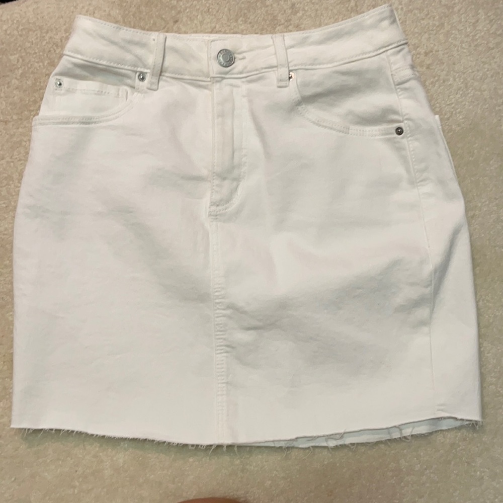 White jean high waist skirt